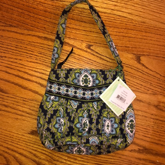 Vera Bradley Handbags - NWT RETIRED Vera Bradley Hannah Cambridge Purse